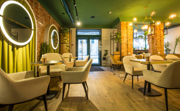 istock Romantic dining place with cozy interior in modern restaurant 1222939313