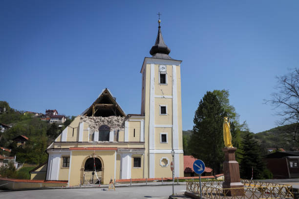 istock Church destroyed after strong earthquake 1222974033