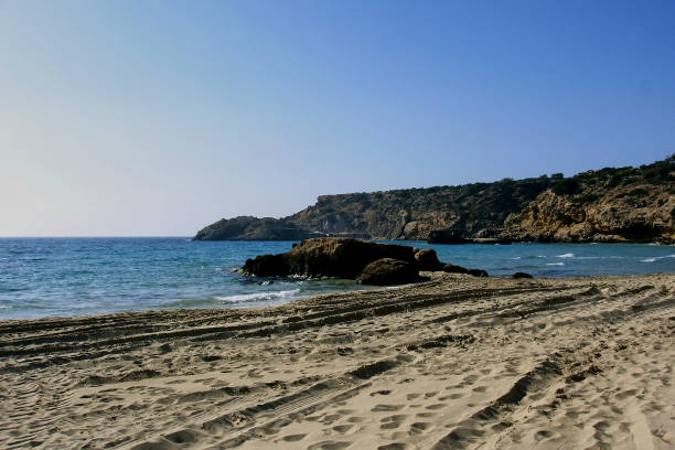 istock Deserted beach with turquoise waters, bright day 1223071768