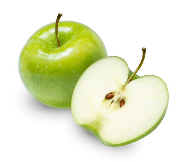 mela verde isolata su sfondo bianco, mele verdi isolate su sfondo bianco in piena profondità di campo con percorso di ritaglio - half full apple green fruit foto e immagini stock