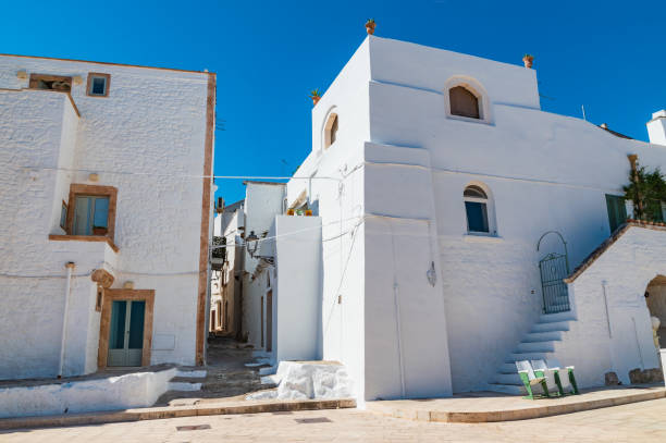 istock Mr Alleyway. Missive chickpeas. Apulia. Italy. 1223163422