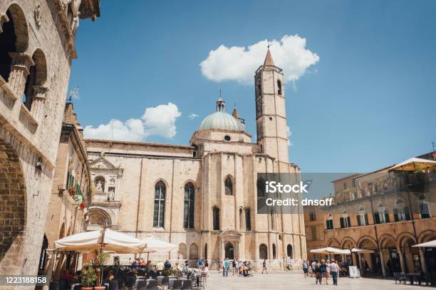 Church Of San Francesco Piazza Del Popolo Ascoli Piceno June 03 2017 Stock Photo - Download Image Now