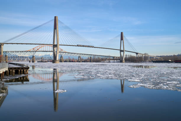 istock Fraser River Bridges and Winter Ice 1223283102