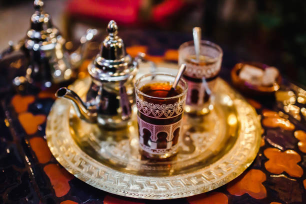 istock traditional Arabic tea cup, arab people drinking tea in Ramadan 1223315937