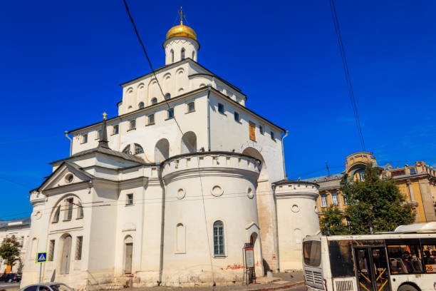 Golden Gate of Vladimir. Famous landmark in Vladimir city, Russia. Golden ring of Russia Vladimir, Russia - August 13, 2019: Golden Gate of Vladimir. Famous landmark in Vladimir city, Russia. Golden ring of Russia golden gate vladimir stock pictures, royalty-free photos & images