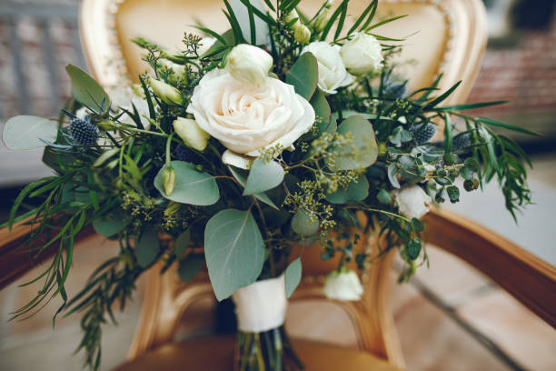 istock Elegant wedding bouquet 1223333658