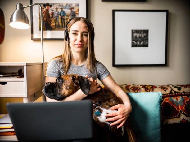 istock COVID-19, working online from home 1223455157