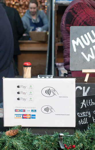 Mulled Wine in Borough Market, London, costing £4, with several card payment options including Visa and MasterCard and Apple Pay.