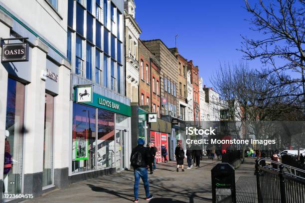 Lloyds Bank In Islington London Stock Photo - Download Image Now - Architectural Feature, Architecture, Bank - Financial Building