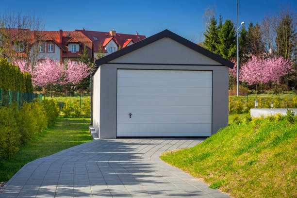 istock Free-standing garage in the garden 1223615838