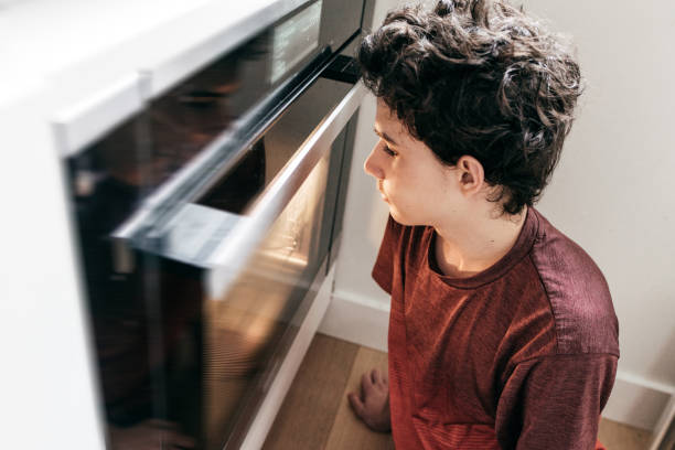 istock Teen watching for cookies 1223650951