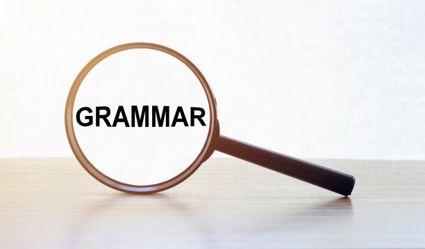 istock GRAMMAR text on the magnifiyg 1223684930