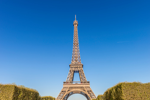 Eiffel Tower with Trocadero fountains, Paris, France