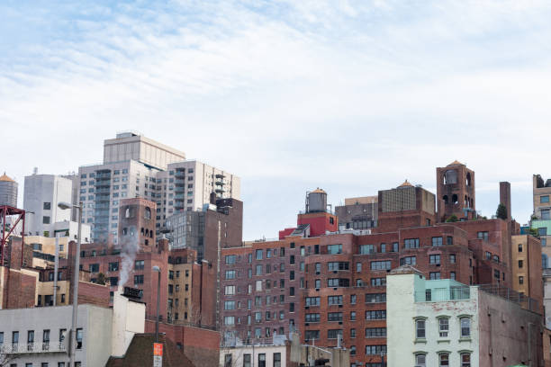 ニューヨークシティミッドタウンマンハッタンスカイラインシーン - ミッドタウンマンハッタン ストックフォトと画像
