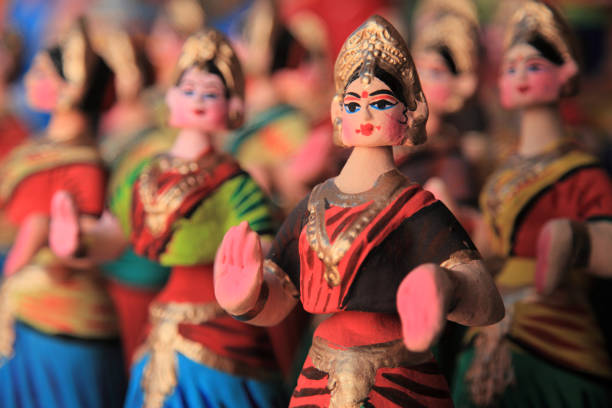 Popular dancing dolls of Tanjore Popular dancing dolls of Tanjore.Selectively focused. doll puppet indian culture small stock pictures, royalty-free photos & images