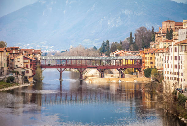 istock Ponte degli Alpini in Bassano del Grappa 1223807380