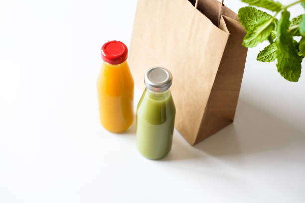Green and orange detox juices.