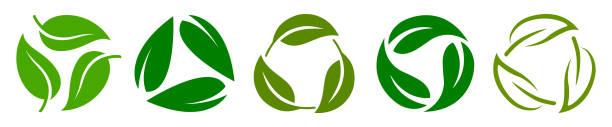 satz von biologisch abbaubaren recycelbaren kunststoff frei paket-symbol, recycling blätter label logo-vorlage. satz von grünen blatt recycling, mittelmit recycelten ressourcen, recycling-zeichen, recycling-sammlung-symbol - repetition stock-grafiken, -clipart, -cartoons und -symbole