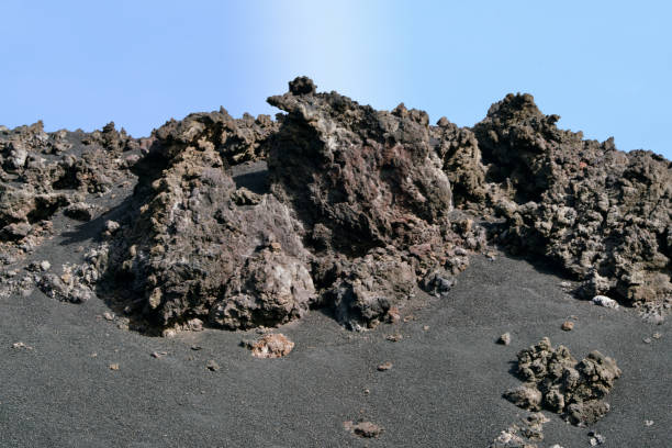 rocce volcany su lava nera - travel la palma canary islands san antonio foto e immagini stock
