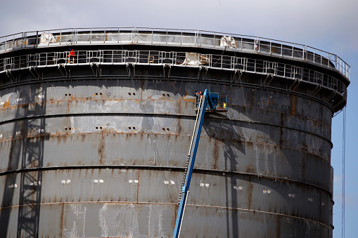 Construction of new tanks for oil & petrochemical fluids as bio-fuels