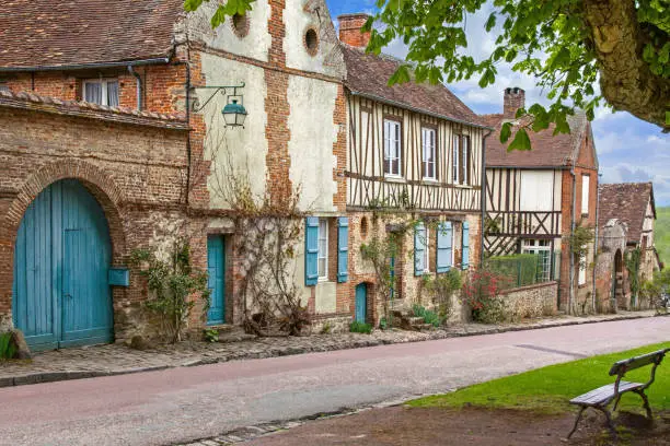 Shooting of rue de Gerberoy, a village in the Oise department that is one of the most beautiful villages in France, at 18/135, 200 iso, f 10, 1/100 second
