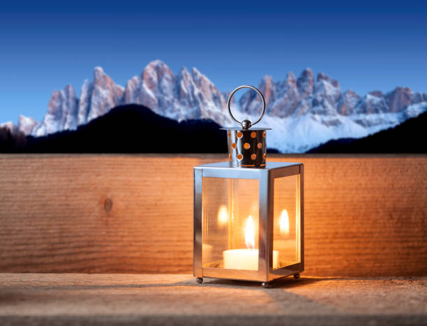 lantern in a mountain hut - home interior cabin shack european alps imagens e fotografias de stock