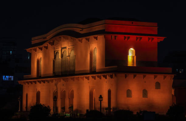 diwan-i-aam structure night view inside lalbagh fort compound. - lalbagh imagens e fotografias de stock