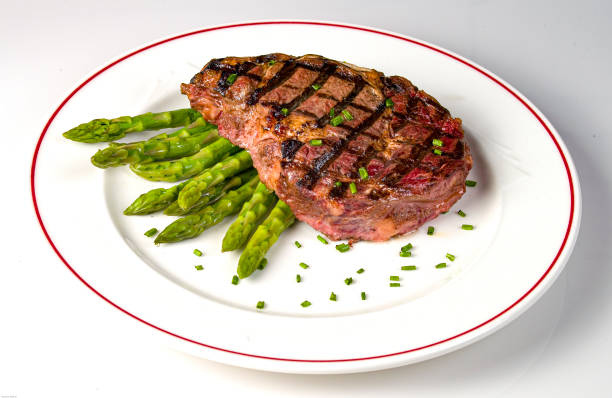 istock Grilled steak and asparagus 1224236915