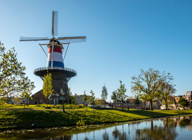 istock Windmill of Leiden 1224365246