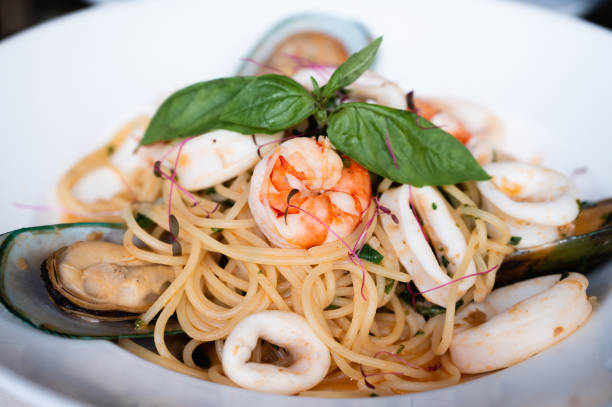 istock Spaghetti Allo Scoglio, seafood spaghetti 1224402452