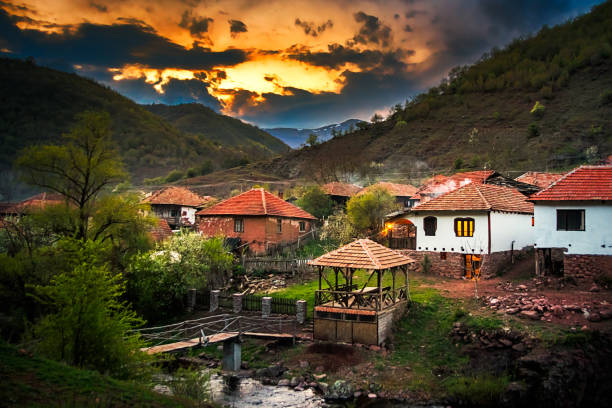 istock Old rustic idyllic houses in a village Topli 1224405598