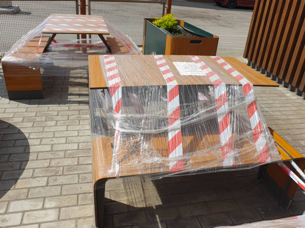 closed summer cafes during a pandemic, catering losses