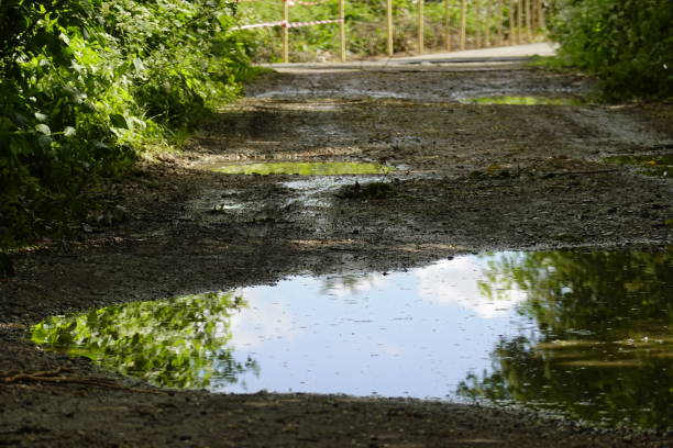 istock Country Road with pound 1224430057