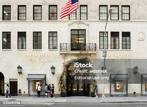 50+ Bergdorf Goodman Stock Photos, Pictures & Royalty-Free Images - iStock