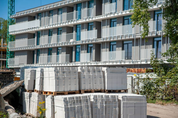 istock Modern building under construction on a sunny summer day 1224658508