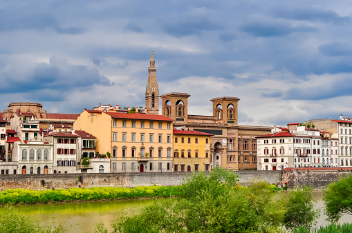 Biblioteca Central Nacional sobre el terraplén de Florencia, Italia photo
