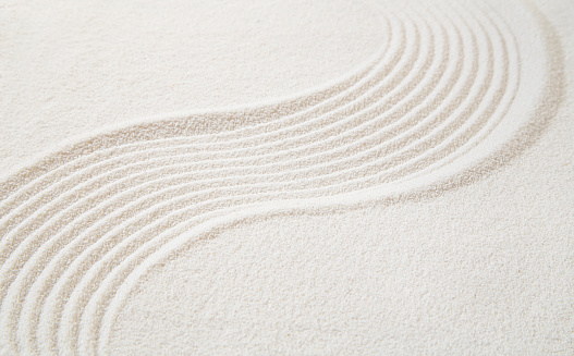 Zen pattern in white sand