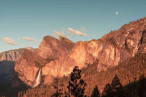 Yosemite National Park at sunset, Tunnel View point, California, USA