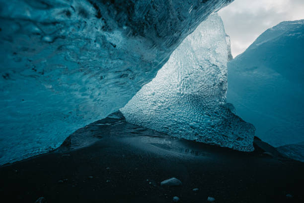 istock Breathtaking diamond beach on Iceland in winter with large ice blocks, ice cubes 1224783465
