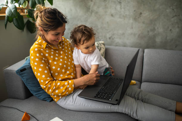 istock Mom, let me see what are you doing 1224797819