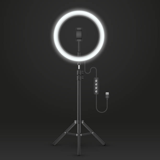 lampa studyjna pierścień świetlny lub lampa do selfie led - usb flash drive usb cable isolated close up stock illustrations