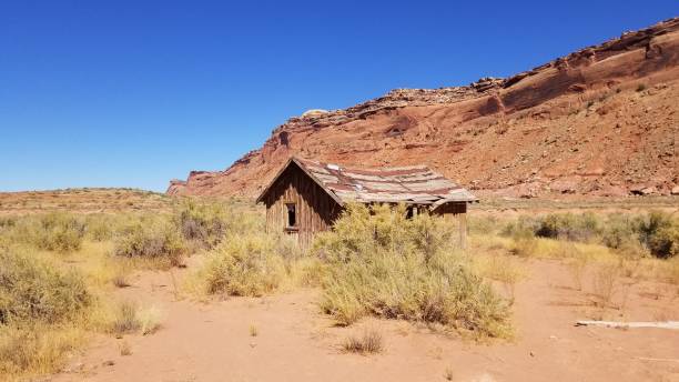 istock Comb Ridge Monocline Ghost House - Utah 1224881068