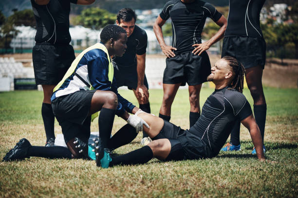 istock I think you may have broken your knee 1224883672