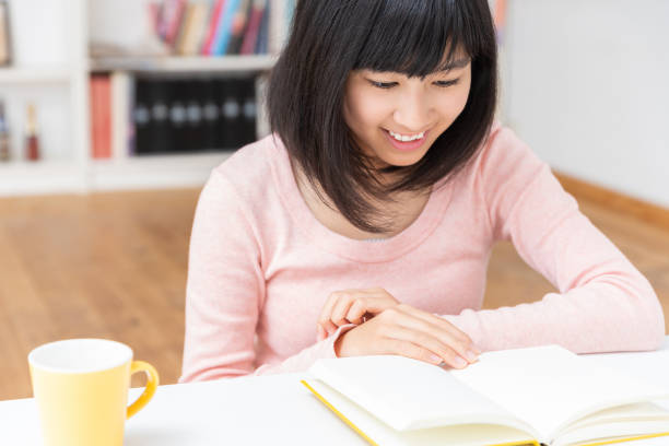 istock girl who reads a book 1224935525