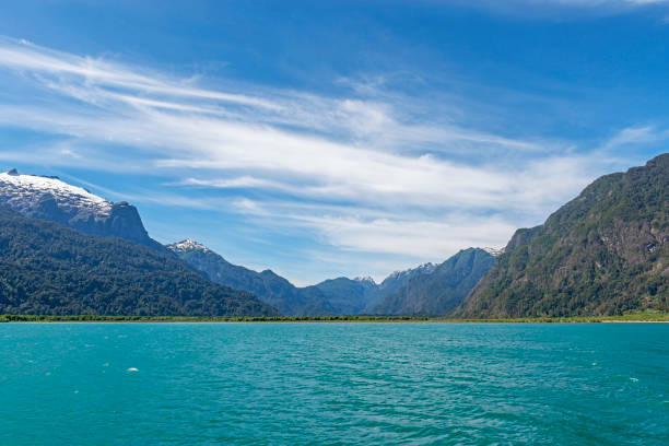 all saints lake, chile - bariloche argentina summer landscapes fotografías e imágenes de stock