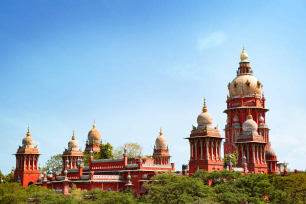 Chennai High Court The ancient High Courts of India Madras High Court, Chennai Chennai High Court The ancient High Courts of India Madras High Court, Chennai bay of bengal stock pictures, royalty-free photos & images