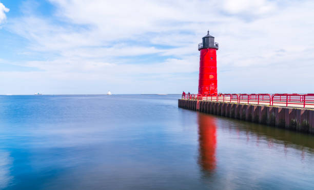 istock milwaukee lighthouse on sunny day. 1225025887