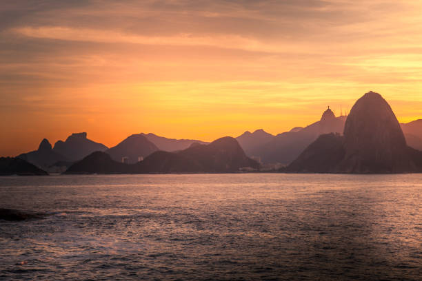 istock Rio de Janeiro mountains 1225041862
