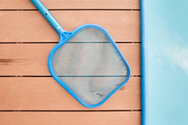 Hand sieves / net for grime / disrt by the pool, maintenance