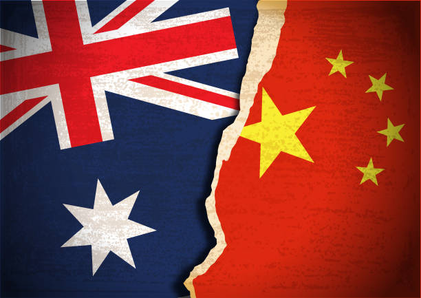 конфликтная концепция флага австралии и китая - china stock illustrations